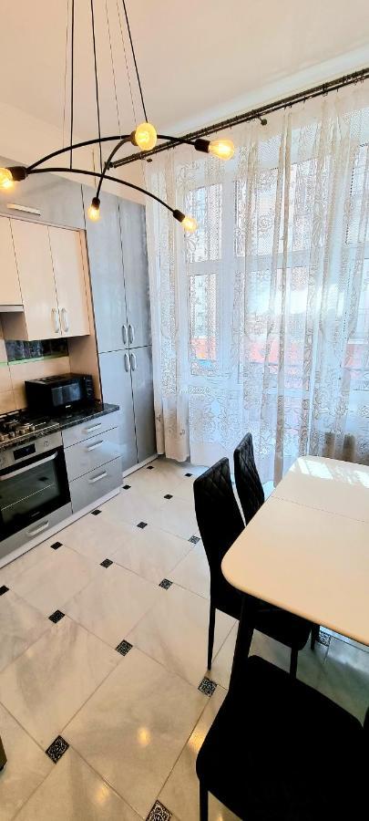 Центр Апарт Apartment Тернопил Екстериор снимка